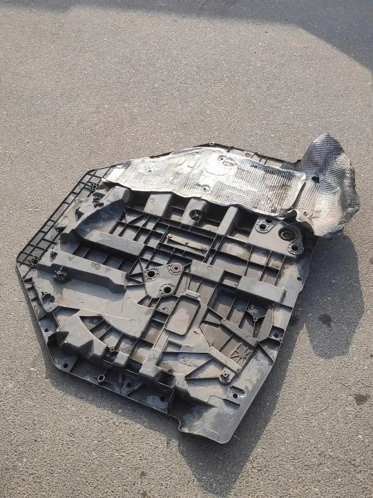 OEM 745147182R Renault Espace V Boot Floor Insert image 5