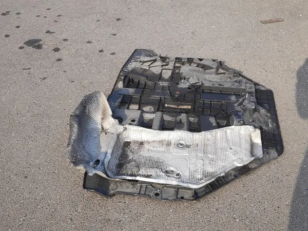 OEM 745147182R Renault Espace V Boot Floor Insert image 7