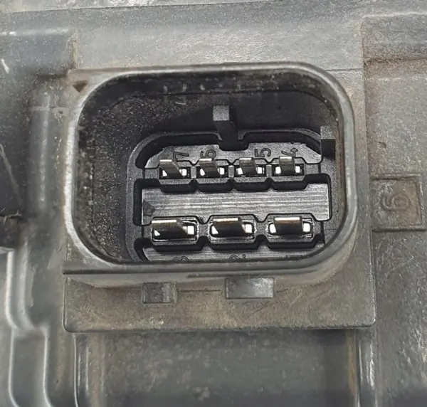 Jarruventtiili OEM A0014311213 Mercedes Actros MP4:lle image 5