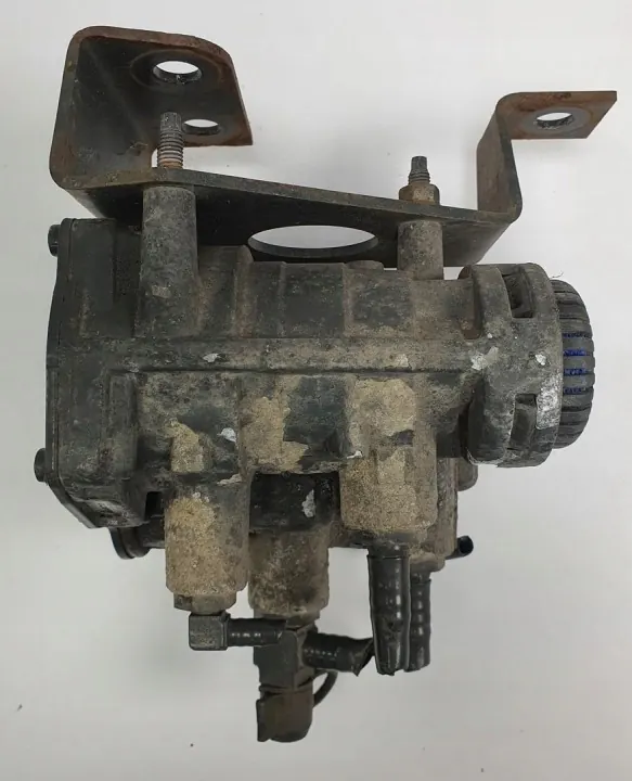 Jarruventtiili OEM A0014311213 Mercedes Actros MP4:lle image 6