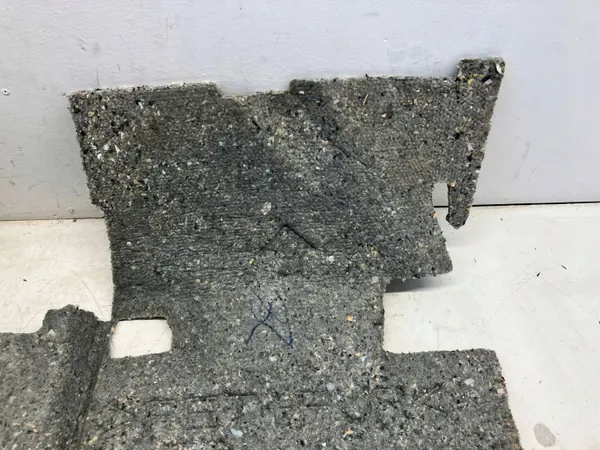 OYT22563 Toyota OE Isolation Plancher RAV4 Hybride image 5