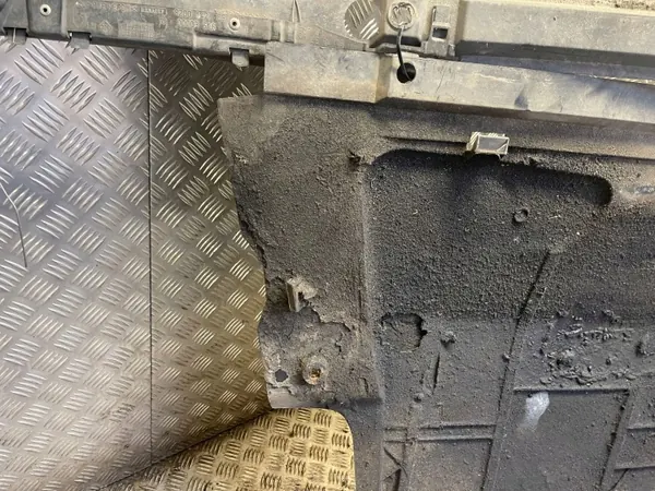OEM 8200142654 Framstötdämparkåpa Renault Scenic II image 9