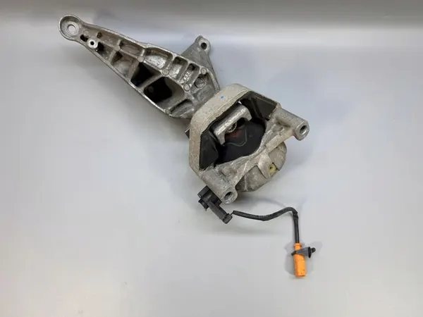 AUDI A6 C7 2.0 TDI Left Engine Mount 4G0199307Q image 2