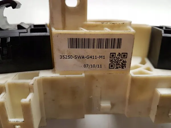 HONDA CR-V Schalter 35250-SWA-G411-M1 image 7