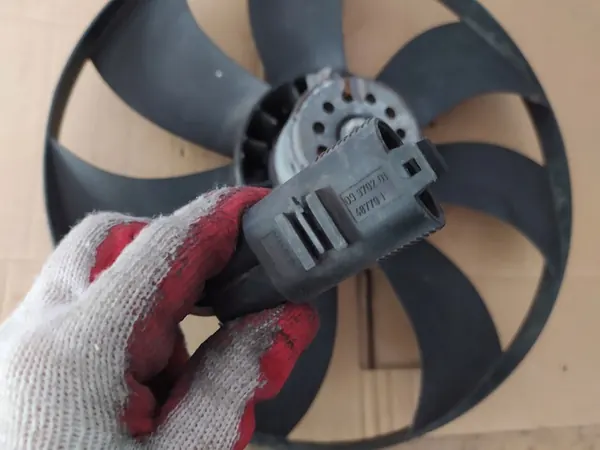 Kylarrubrik Mercedes W210 2.2 CDI A0005401688 image 5