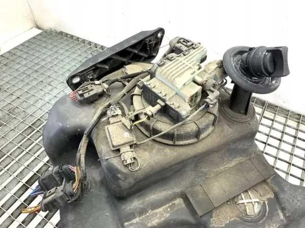 Tanque SCR OEM 7N0131877H para Seat Alhambra II 2.0 image 3