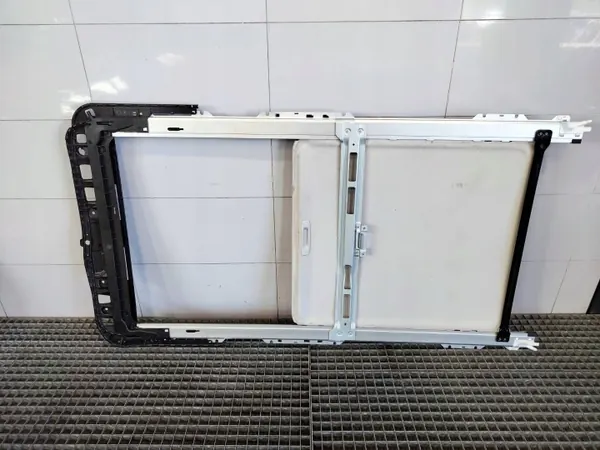 Kattoluukun runko OEM 7709808 Subaru Forester image 6