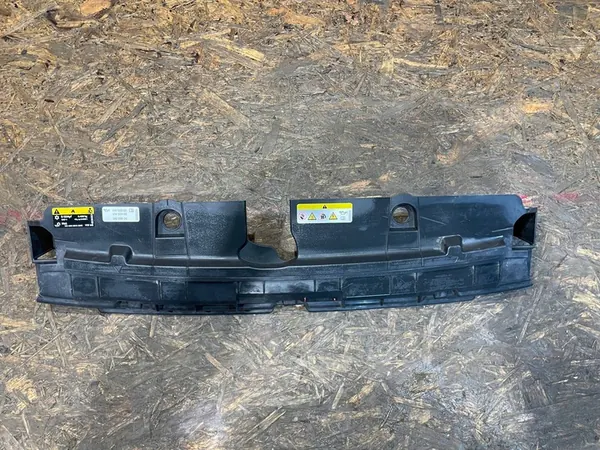 Cupra Formentor 5FF 20- Tampa Superior do Cinto Frontal image 3