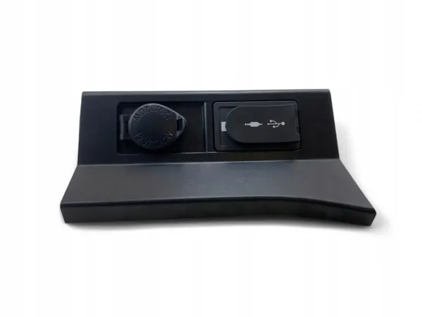 Tomada USB Lexus RX 450H 2021 OEM 5893248030 image 7