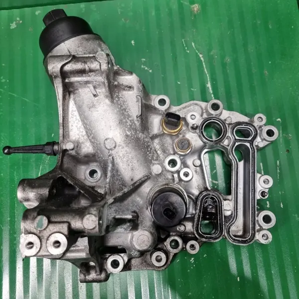 Soporte filtro aceite Mercedes-Benz OEM A6541805700 image 3