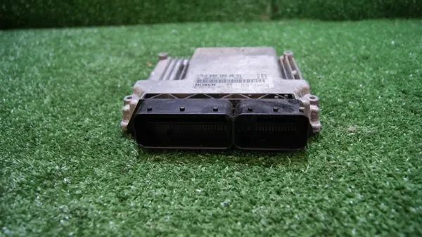 Computador Motor OEM A6461532591 Mercedes Vito image 2