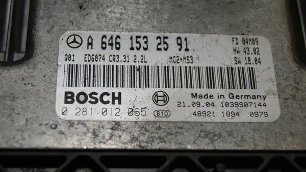 Computador Motor OEM A6461532591 Mercedes Vito image 3