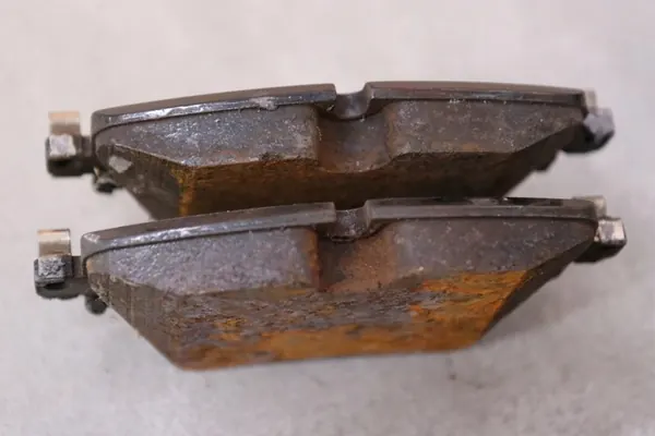 Discos e pastilhas de freio dianteiros BMW 5' G30 G31 X3 G01 X4 G02 OEM image 5