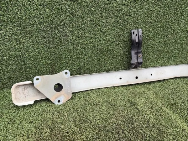 Refuerzo de parachoques delantero OEM 8200187228 Renault image 5