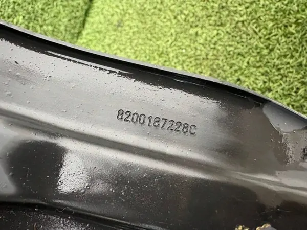 Refuerzo de parachoques delantero OEM 8200187228 Renault image 6