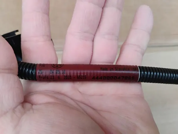 Tuyau AdBlue VW Caddy IV 2K5 image 3