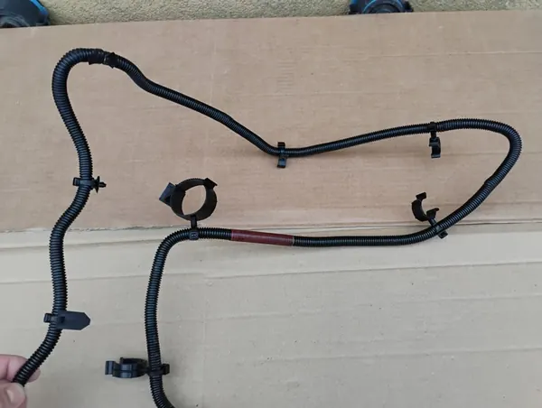 Tuyau AdBlue VW Caddy IV 2K5 image 9