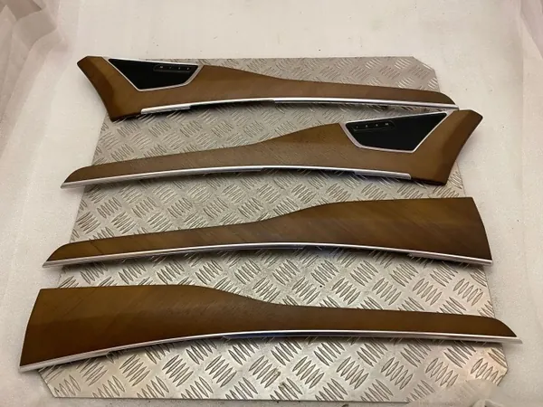 Volvo XC90 2017 Dörrklädsel Set OEM 31407843 image 9