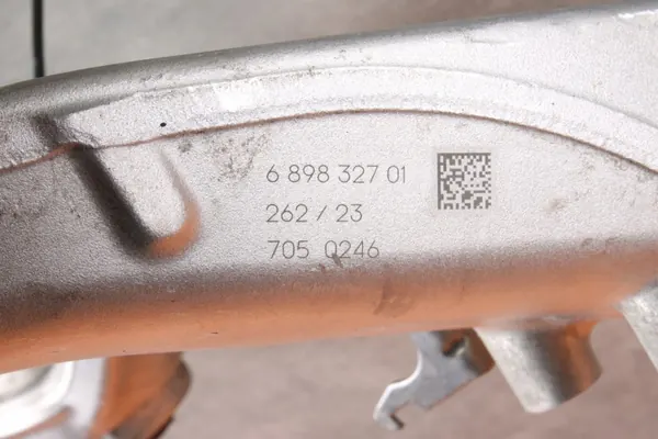 BMW OEM 6898327 Cubo Dianteiro Esquerdo 2WD image 8