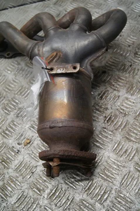 Katalysaattori OEM 036131703J VW Golf VI:lle image 3