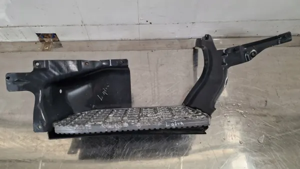 Marche Scania OEM 2418451 - Usée pour R/S/CR/NGS image 2