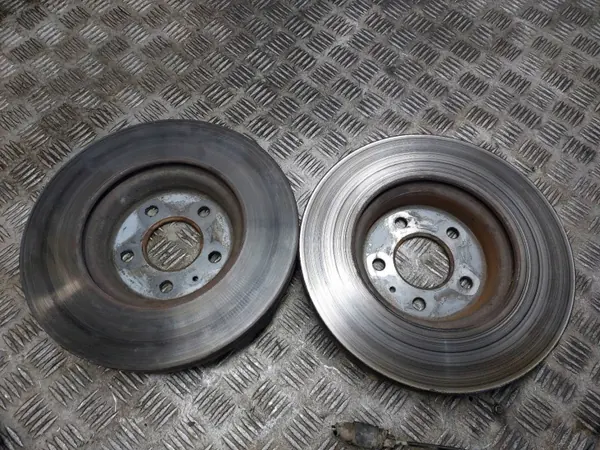 Audi OE Bremscheiben, Beläge & Bremssättel Vorderachse Set image 6