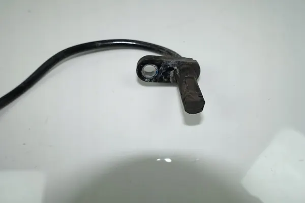 Sensor ABS traseiro direito Mercedes W211 2115402417 image 4