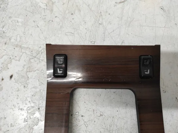 Decoración túnel Mercedes W124 OEM PAW726 - Usado image 3