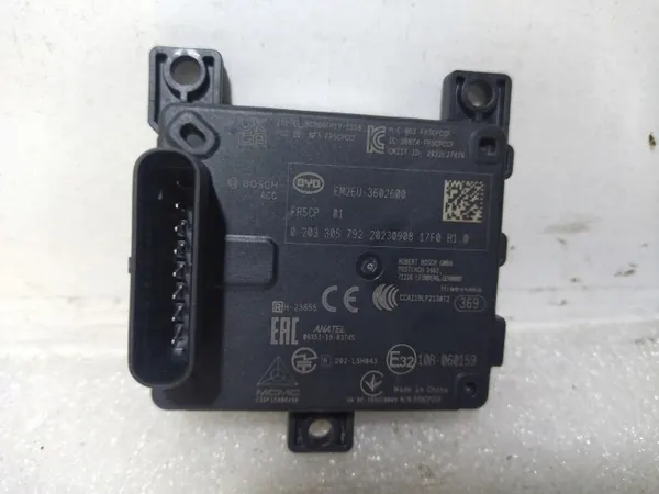 EM2EU-3602600 Radar Distronic Aide Changement Voie BYD image 4