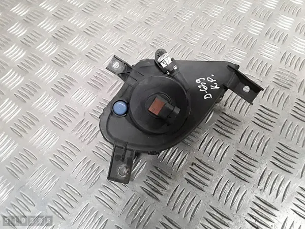 Phare antibrouillard BMW OEM 17003701 - État utilisé image 5