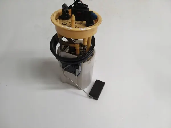 Brandstofpomp drijver voor Fabia Ibiza Audi A1 Polo 1.4 TDI image 2