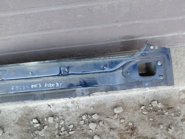 FORD FOCUS MK3 KOMBI PAS TYŁ - Begagnad OEM-del image 3