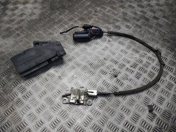 Amortecedor de porta-malas Audi A8 D3 4E0827383C image 1