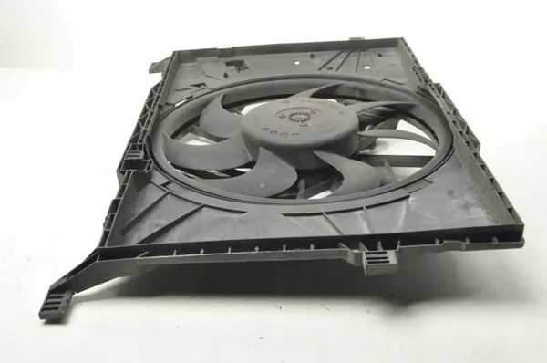 Mercedes radiateurventilator OEM A1695002693 - Gebruikt image 6