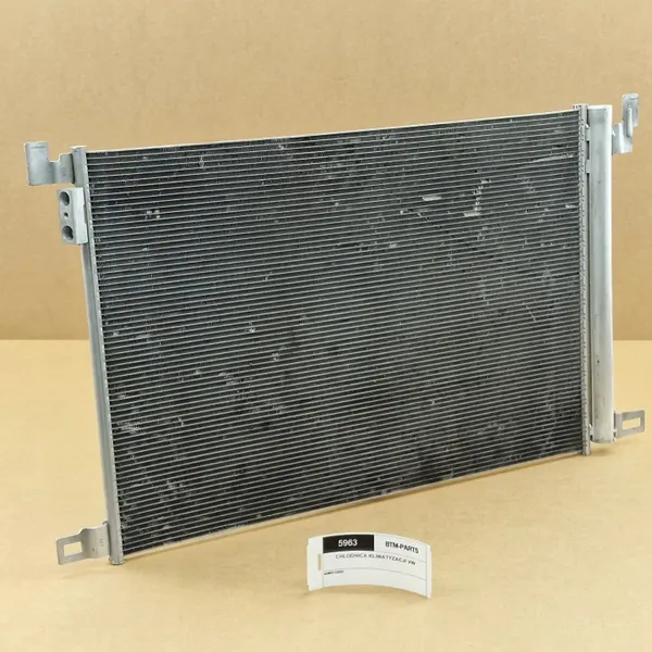Condenseur AC OEM #Z9UY pour Audi A6 C8 A7 4K image 2