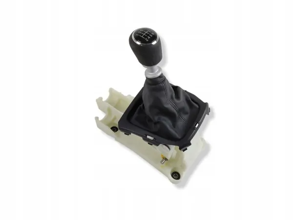 Suzuki SX4 S-Cross Växelspak OEM RZV79259 image 2