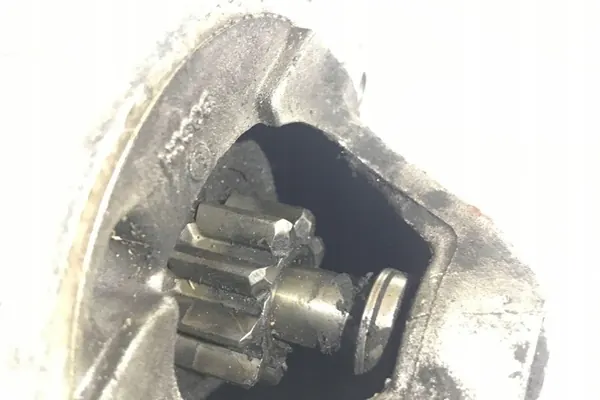 Motor de arranque FORD FOCUS II TURNIER 1.8L diésel image 4