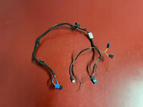 BMW X1 U11 Spegeldel OEM 21976471C - Begagnad image 2