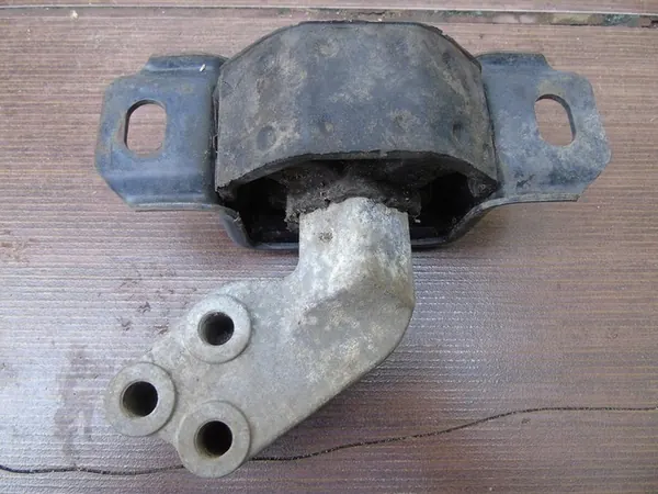 Supporto motore Smart Fortwo 1.0 07-15 | OEM 1322200048 image 8