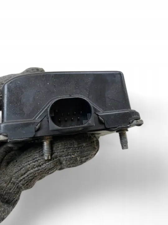 Mercedes-Benz Distronic Radar OEM A0009007807 image 8