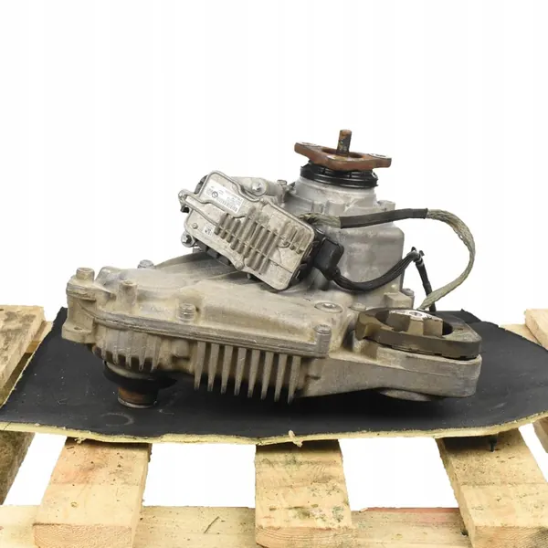 Gear Reducer BMW X5 F15 X6 F16 X3 F25 X4 F26 OEM 8643151 image 3