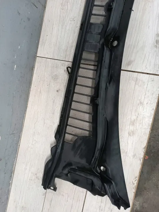 Begagnad Lincoln Continental vindruta OEM GD9BF02216AE image 6