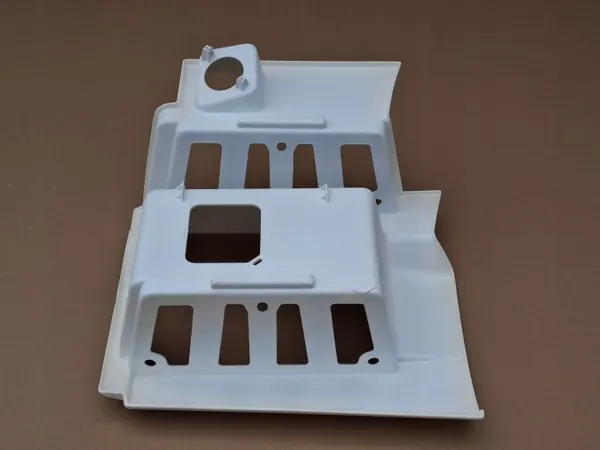 MAN TGS TG3 Untere Stufe rechts Gehäuse OEM 81615200098 image 6