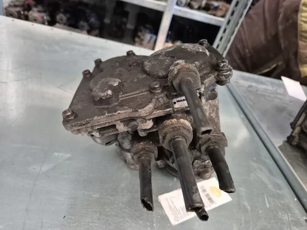 Válvula Moduladora Freno EBS OEM 81523016208 para MAN image 2