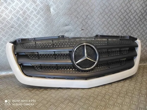 Framgrill Mercedes Sprinter W906 Lift image 3