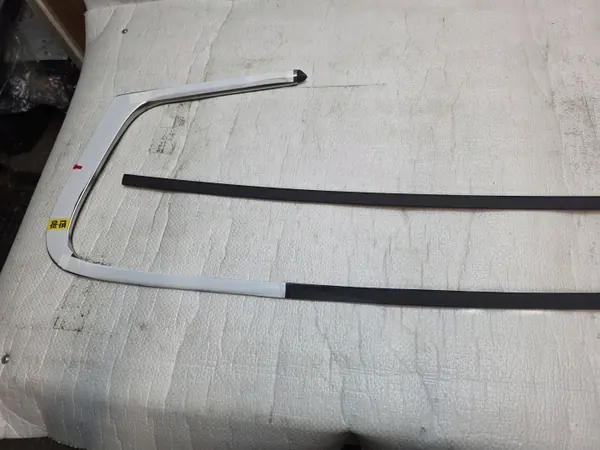 Zijraam Profiel Set OEM 83852D9001 voor KIA Sportage image 9