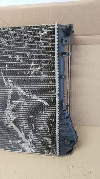 Radiador de agua Renault Trafic II Opel Vivaro 2.0-2.5 DCI OEM image 3