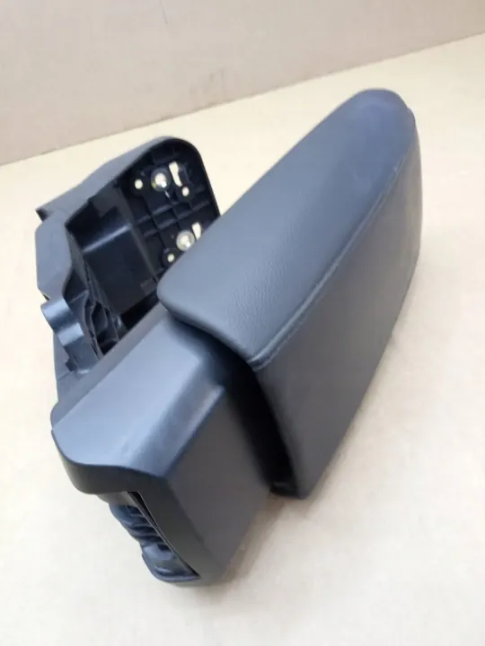 Volvo V40 tunnel armstöd OEM 31403336 - Läder image 3