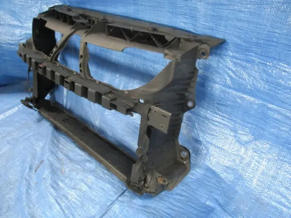 OEM TDP7635 Framre remspännare VW Phaeton image 4
