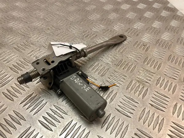 Moteur de réglage siège Jaguar XE - Pièce OEM d'occasion image 2